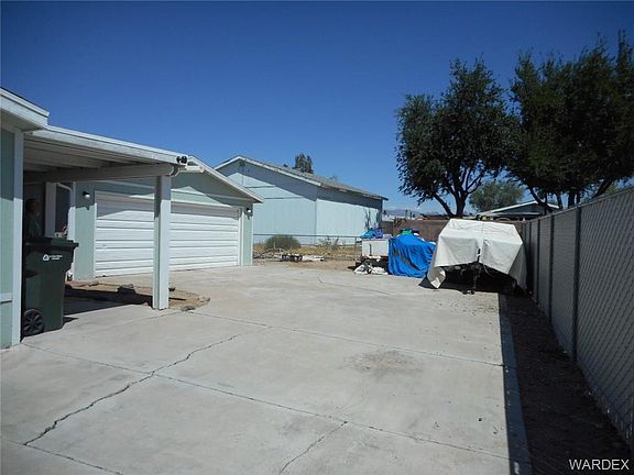 3rd image of 576 Citrus St