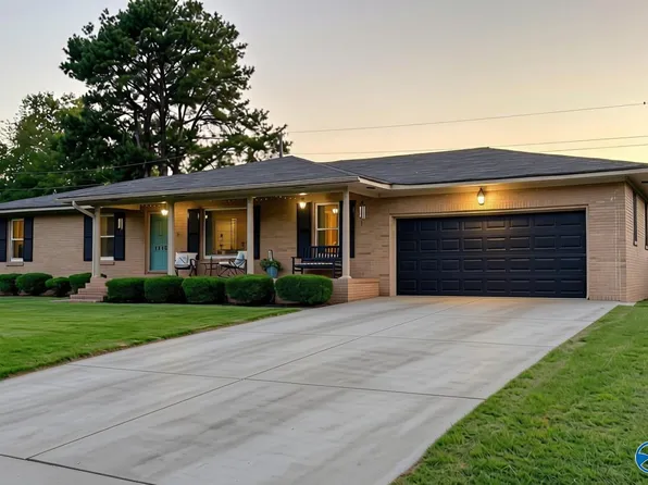 1305 Cloverdale Ave SW, Decatur, AL 35601