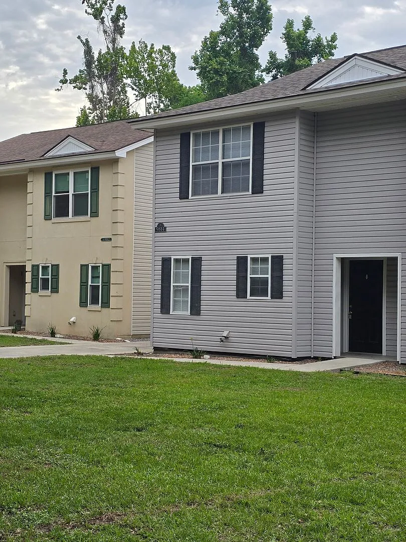 Building Photo - 9814A Whitfield Avenue Ext