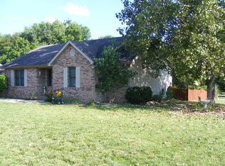 2060 Wilbury Ln, Terre Haute, IN 47802