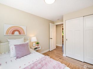 18222 19th Dr SE, Bothell, WA 98012