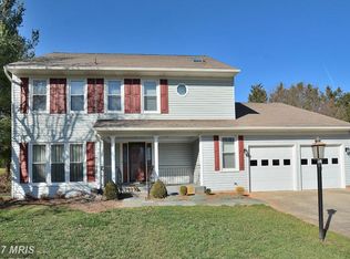 172 Heather Glen Rd, Sterling, VA 20165