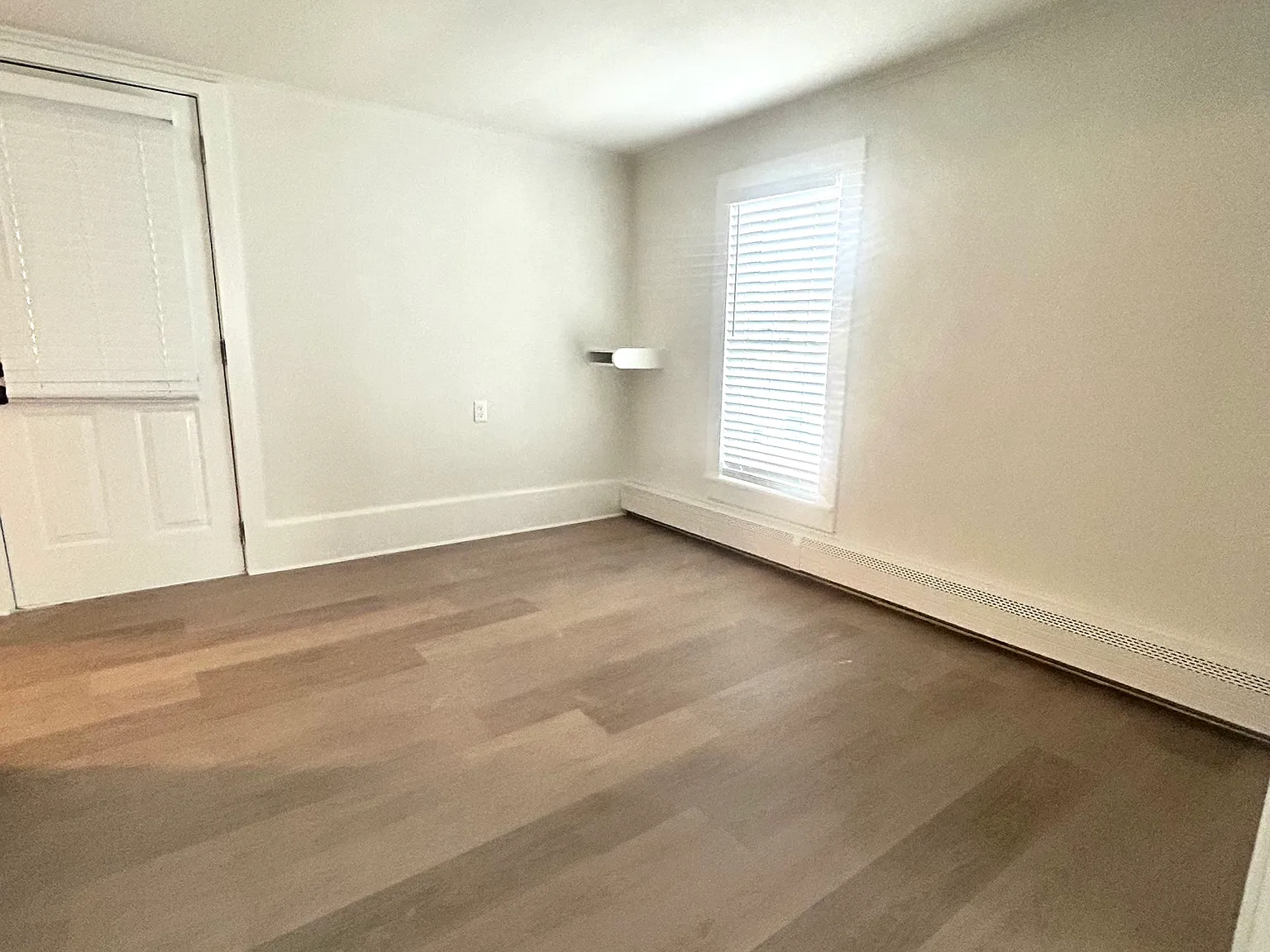 2 bed, 765 sqft, $1,500 — Photo 2