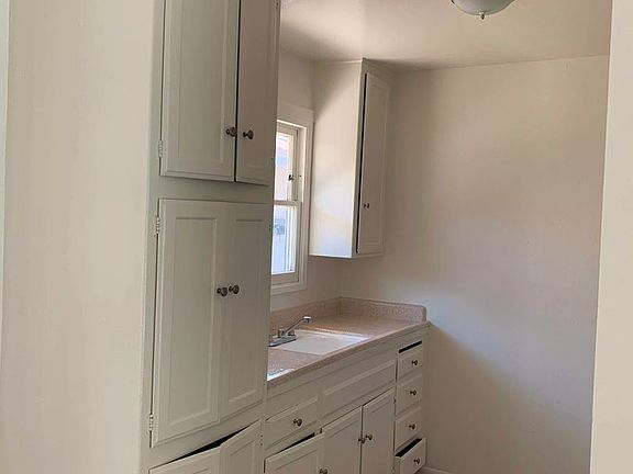 4th image of 2283 W Colchester Dr #C