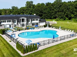 256 Spruce Ave, Highland, MI 48357