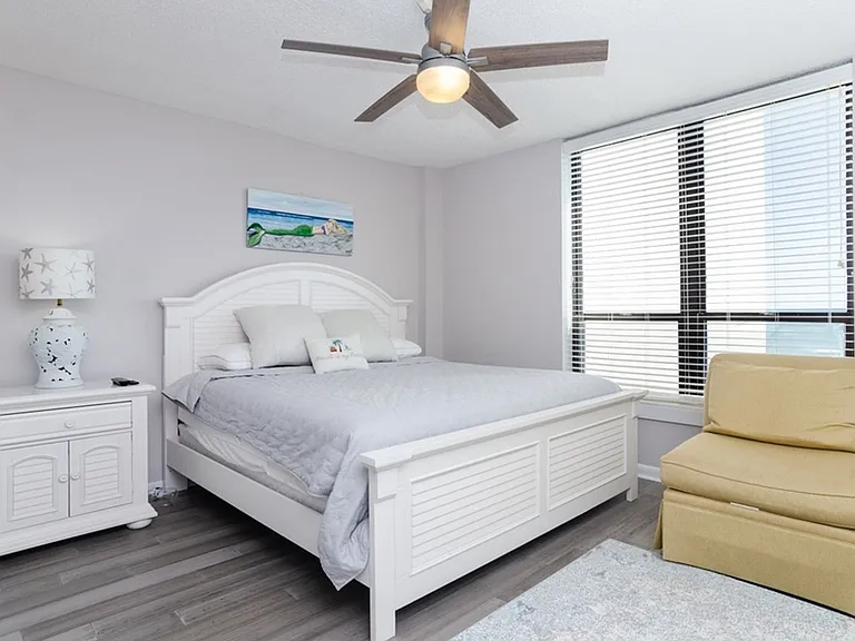 95 S Lumina Ave #3G — Photo 11