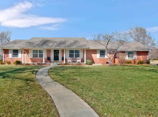 1 Sycamore Ct, Newton, KS 67114
