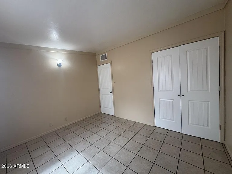 1800 E Fry Blvd #17 — Photo 8