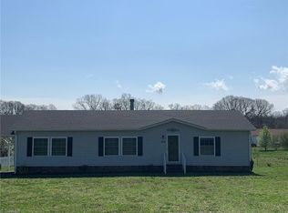 149 Childrens Home Rd, Mocksville, NC 27028