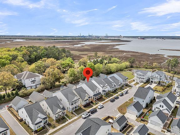 2nd image of 271 Rowans Creek Dr