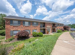 1230 Chatham Park Dr APT C, Pittsburgh, PA 15216