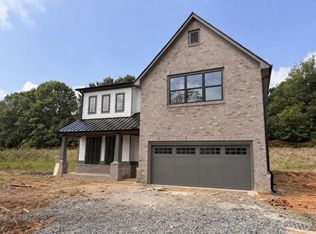 5595 Meadowstone Walk, Kennesaw, GA 30152
