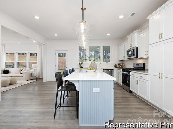 5th image of 443 Babbling Brook Ln #171B
