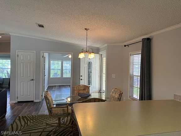 5th image of 14576 Lara Cir