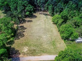 Bayou St, Jefferson, TX 75657