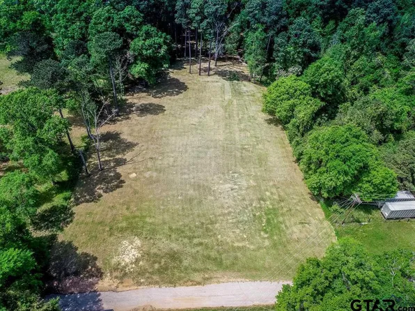 Bayou St, Jefferson, TX 75657