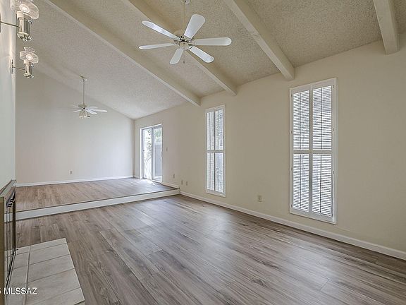 5th image of 3042 N Placita Chorro