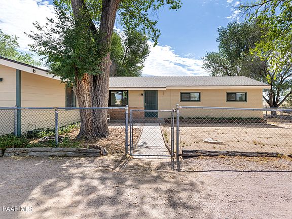3rd image of 2117 Northridge Rd #1