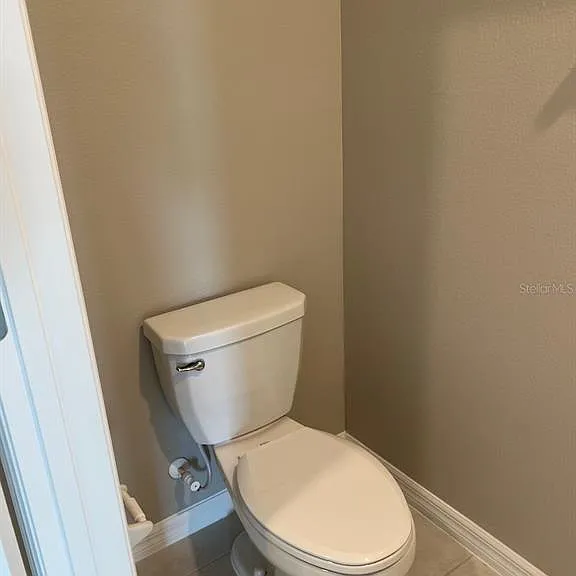 580 Royal Empress Dr — Photo 6