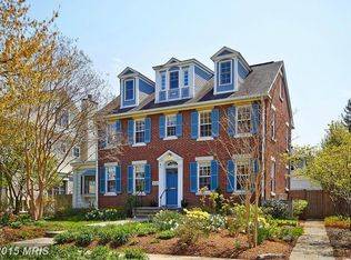 5010 Hampden Ln, Bethesda, MD 20814