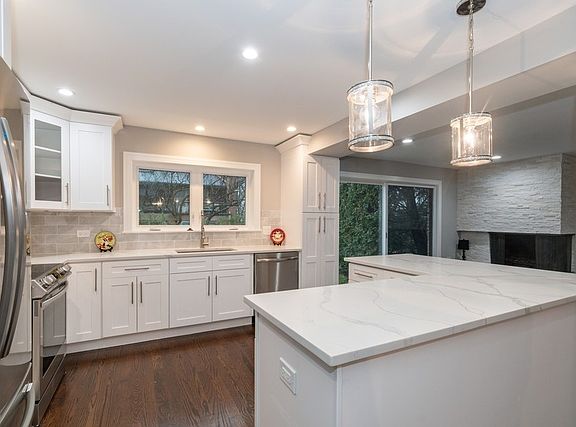 5th image of 1732 Wildberry Dr Unit J