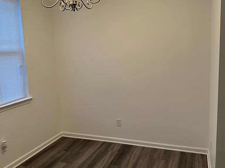 Ellenwood Dr — Photo 11
