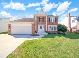 44737 Fair Oaks Dr, Canton, MI 48187