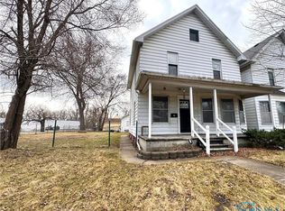 1743 Airport Hwy, Toledo, OH 43609