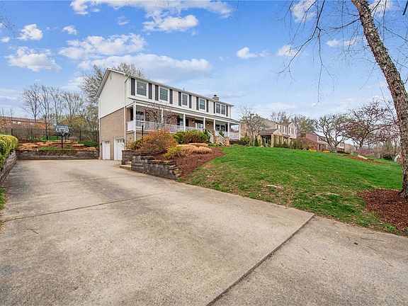 2nd image of 5914 Graybrooke Dr