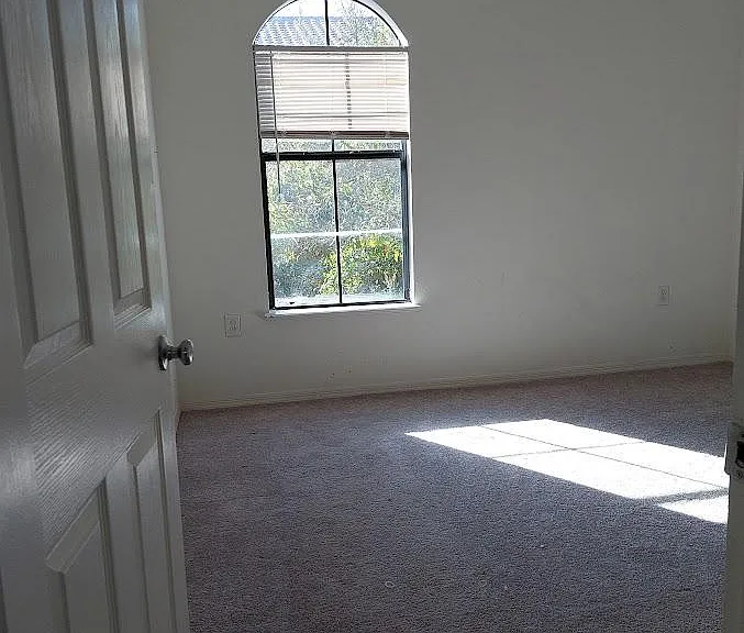 6125 Metrowest Blvd — Photo 11