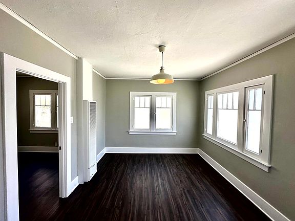 3rd image of 323 N Coronado St #327-1/2