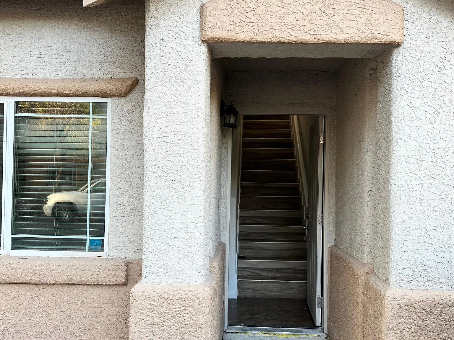 5168 Starter Ave — Photo 2