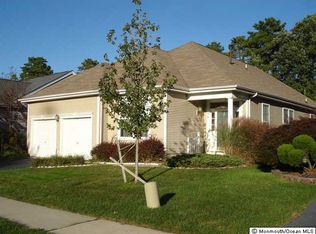 28 Shady Stream Rd, Barnegat, NJ 08005