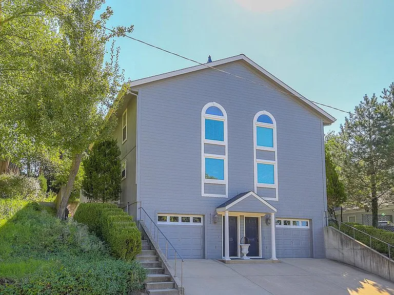 4735 Liberty St — Photo 20