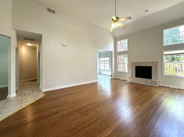 3802 E Regents Cir, Bloomington, IN 47401