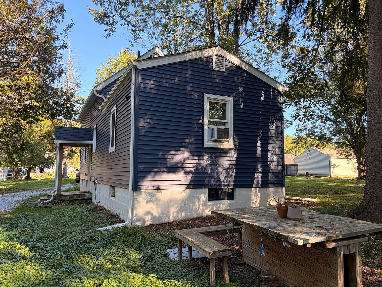 3 bed, 868 sqft, $1,490 — Photo 3