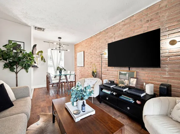 3400 Timmons Ln APT 80, Houston, TX 77027
