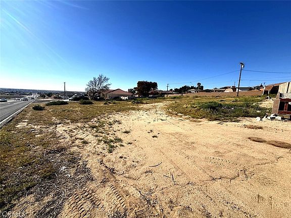 3rd image of 0 Yucca Loma Rd #934