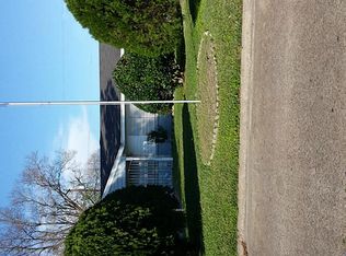 7302 Carver Ave, Texas City, TX 77591