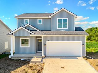 1835 Gordon Ct, Norwalk, IA 50211