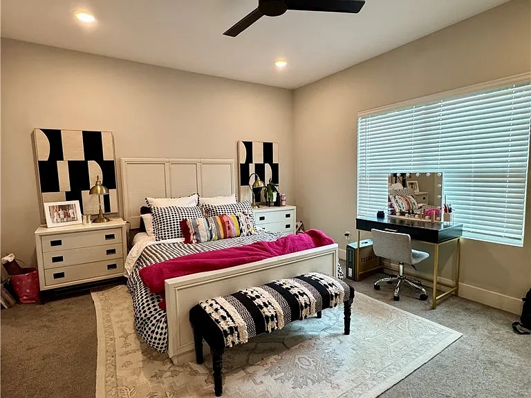270 Estates Cir — Photo 24