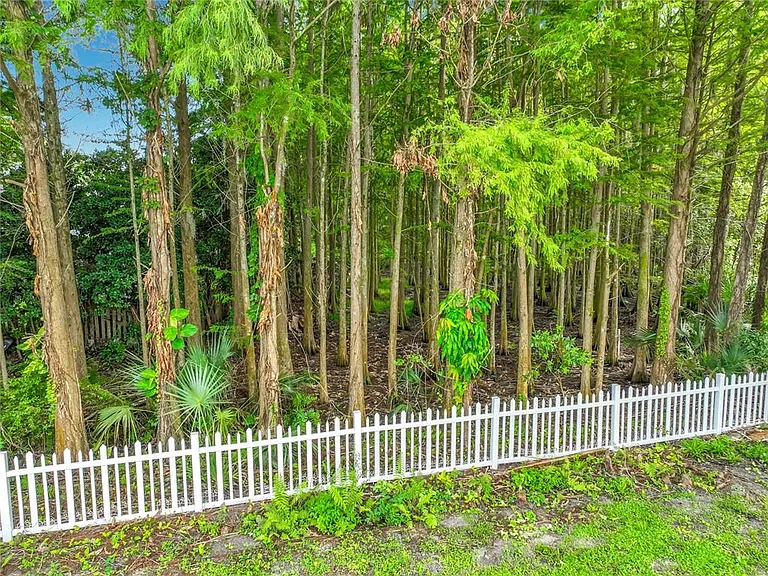 3020 Hartland Ct — Photo 84