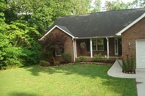 2nd image of 5800 Marilyn Dr