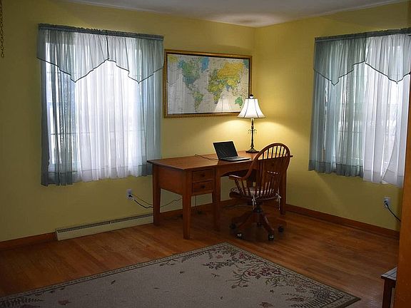 Southeast quadrant 1st floor