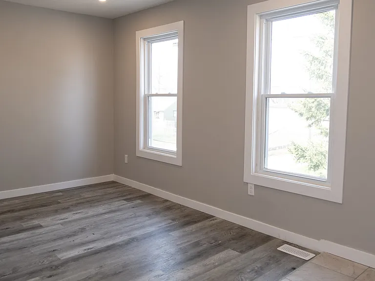 263 Tuscarora St #2 — Photo 2