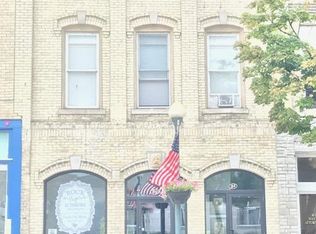 91 N Main St APT 2, Fort Atkinson, WI 53538