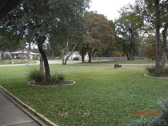 2nd image of 213 County Road 1710