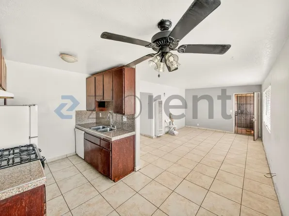 1115 252nd St APT 6, Harbor City, CA 90710