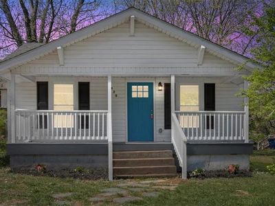 4620 Circle Dr, Winston Salem, NC, 27105