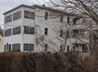 21 Cambridge St, Middleboro, MA 02346
